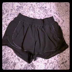 Lululemon women’s athletic shorts